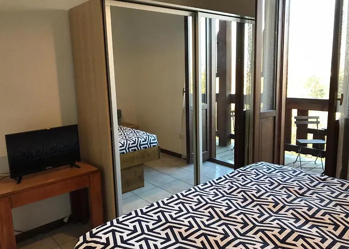 Casa Del Viandante Home Holiday And Rooms Colico